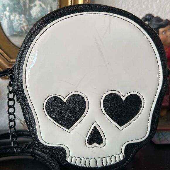Claire’s Skull Candy White and Black Purse Long NWT - Picture 3 of 7